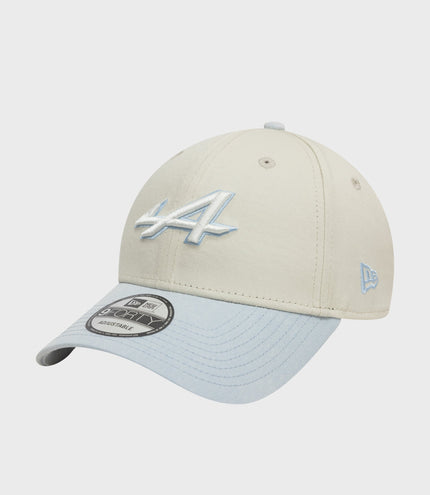 New Era Alpine Acid Wash 9Forty® Cap - Creme