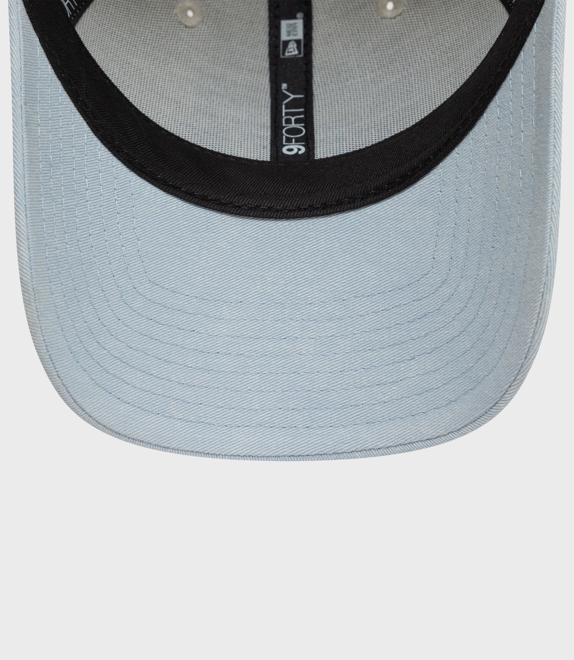 New Era Alpine Acid Wash 9Forty® Cap - Creme