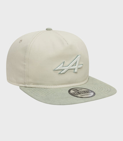 New Era Alpine Acid Wash Golfer Cap - White