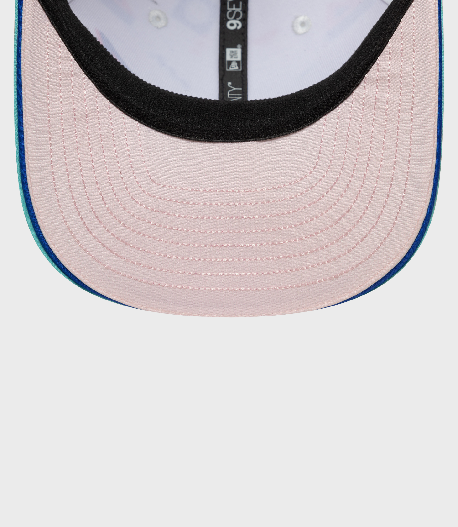 New Era Eo Miami 9Seventy Stretch Snap  Cap - White